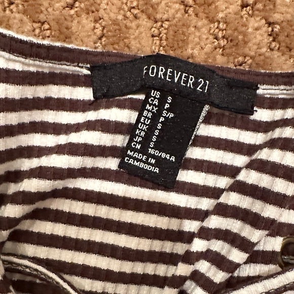 Forever 21 Long Sleeve Dress - Picture 2 of 3